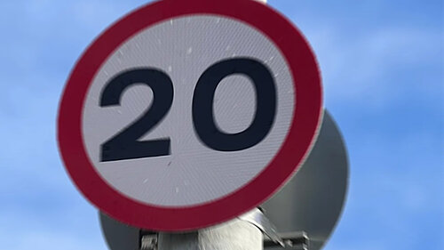 20mph road sign